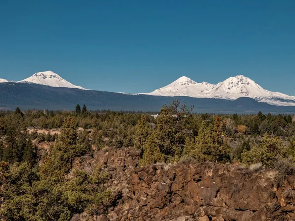 64141 Us Highway 20, Bend, OR 97703
