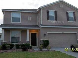 3208 Magnolia Meadows Dr, Plant City, FL 33567