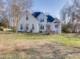 323 Haystack Hl, Roebuck, SC 29376