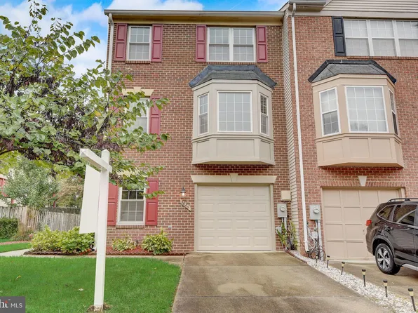 3826 Early Glow Ln, Bowie, MD 20716