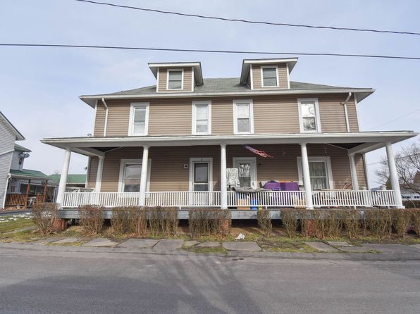 3 Fairview St #2