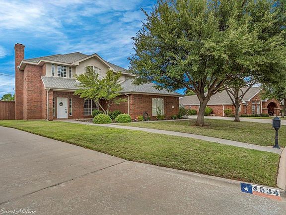 3rd image of 4526 Cougar Way