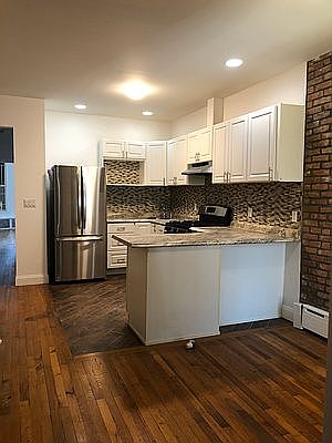 2nd image of 41-27 23rd St #2L