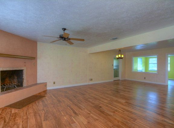 3rd image of 114 Wild Timber Dr
