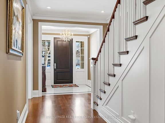 3rd image of 1049 Cedar Grove Blvd