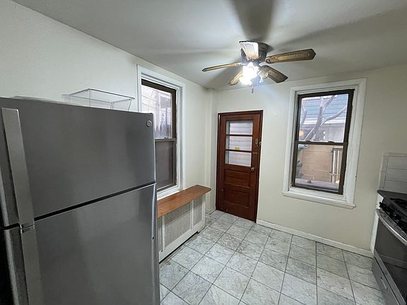 2nd image of 1846 S Rosewood St