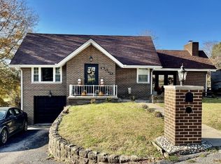 5106 Nickel Plate Dr, Huntington, WV 25705