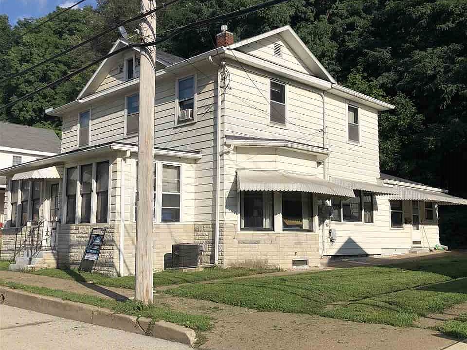 2nd image of 212-214 Wisconsin Ave