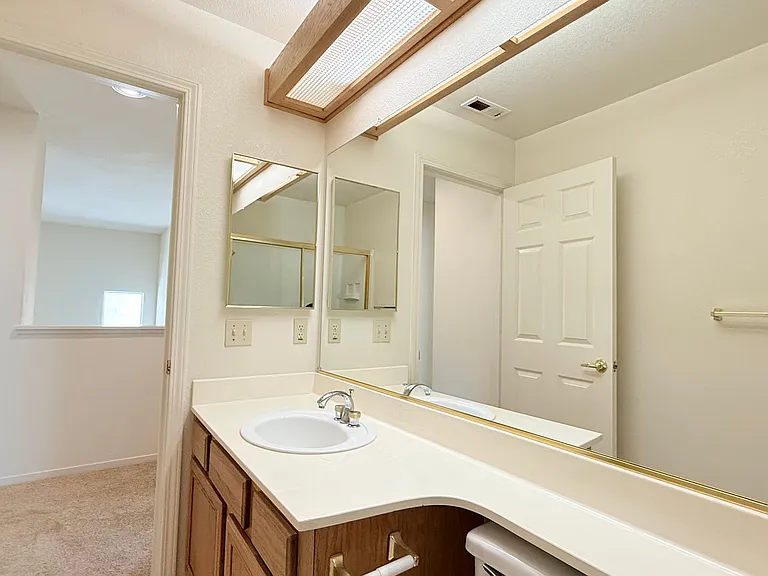 1126 Vista Pointe Cir — Photo 33