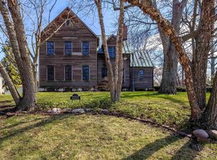 2253 30th St, Rock Island, IL 61201