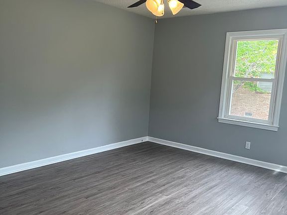 2nd image of 423 Mary Scott Dr