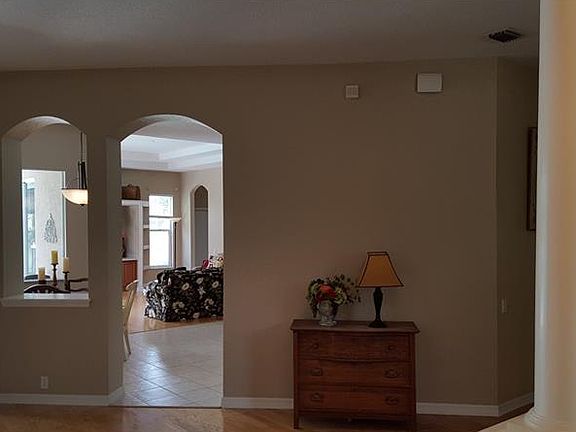 5th image of 10204 Garden Alcove Dr