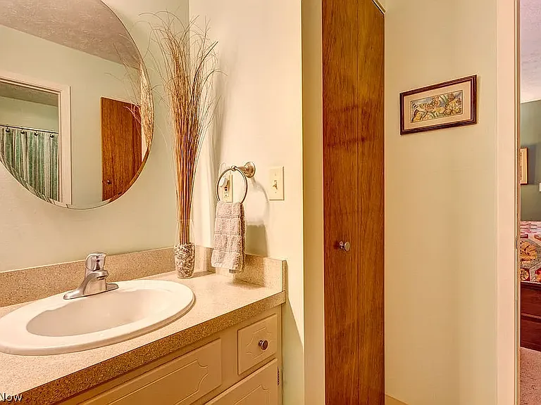 4458 Habersham Ln N #223 — Photo 19