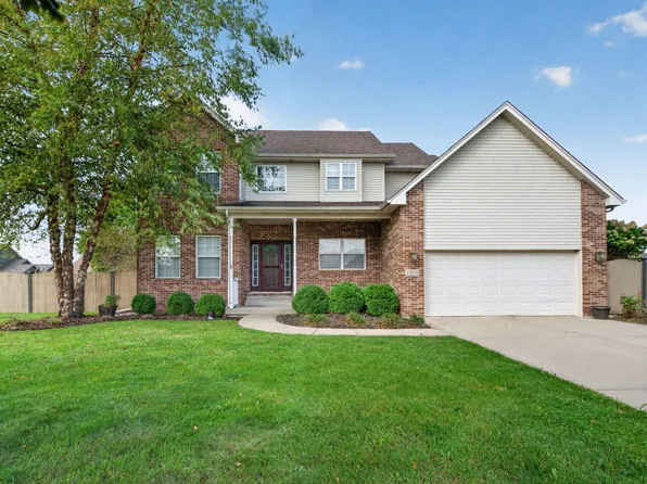 1010 Heritage Dr, Coal City, IL 60416