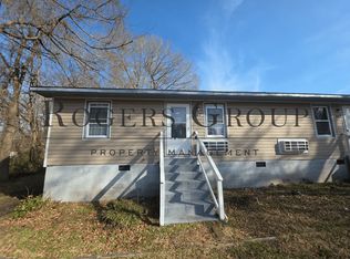 807-809 Hughes St, Henderson, NC 27536