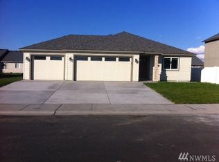 715 5th Ave NE, Ephrata, WA 98823