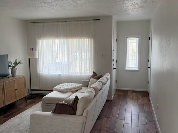 3405 Abbey Ct NW, Albuquerque, NM 87120