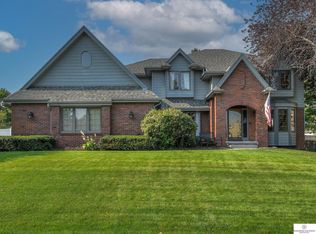 2406 N 134th St, Omaha, NE 68164