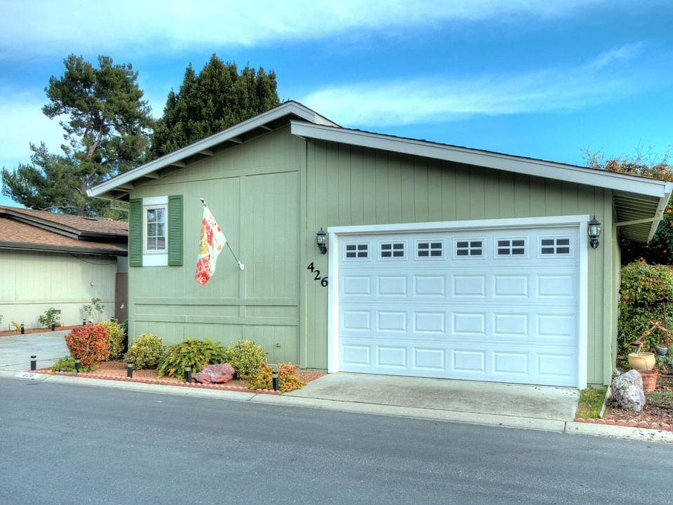 1st image of 426 Mill Pond Dr #426