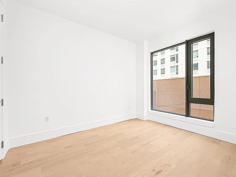 151 S Elliott Pl #6B — Photo 6
