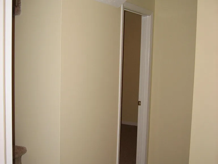 105 Cynthia Ln #B — Photo 10