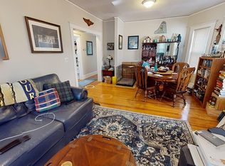8 Chapman Pl #1, Cambridge, MA 02138