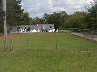 1172 Louis Leconte Rd, Hopkins, SC 29061