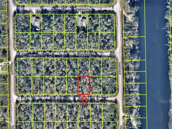 304 Rosanna Ave, Lehigh Acres, FL 33972
