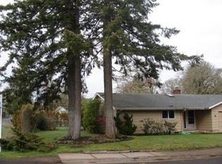 87688 Oak Island Dr, Veneta, OR 97487