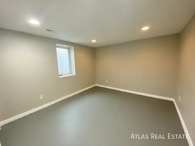 1885 Nueva Vista Dr — Photo 15