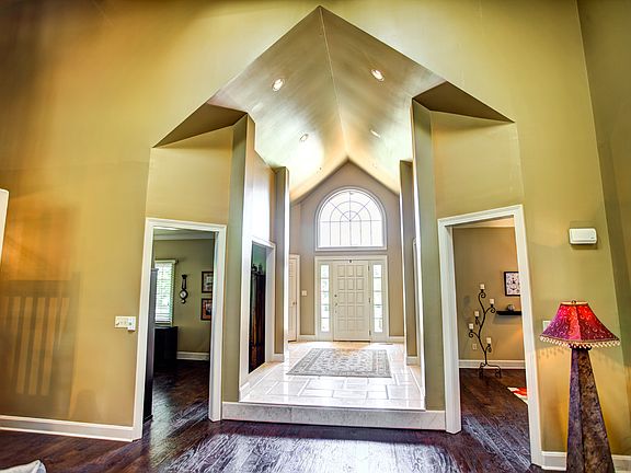 2nd image of 51 Highland Pl