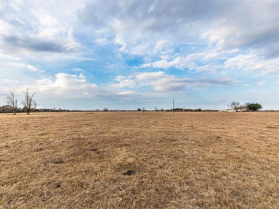 5th image of Wiese Rd