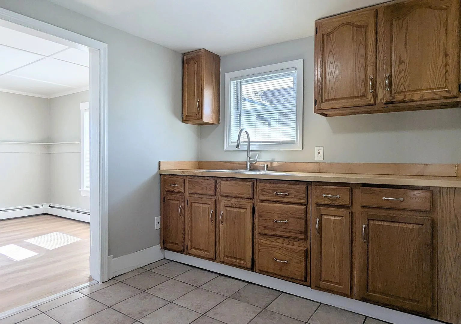 2 Silver Place — Photo 1