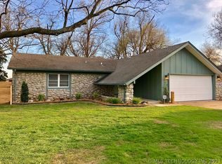 817 W South Park Blvd, Broken Arrow, OK 74011