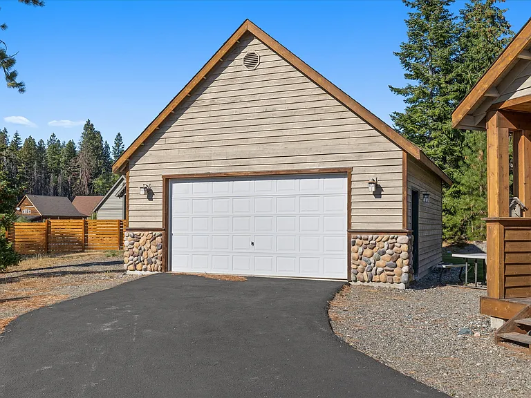 Paintbrush Ln — Photo 31