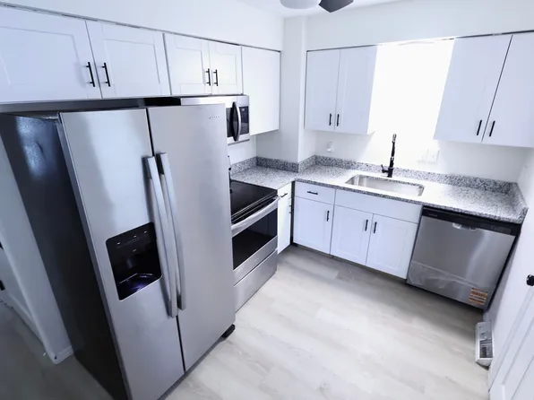 843 Davies Ave, Akron, OH 44306