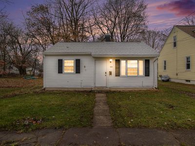 1021 Washburn Ave, Kalamazoo, MI, 49048