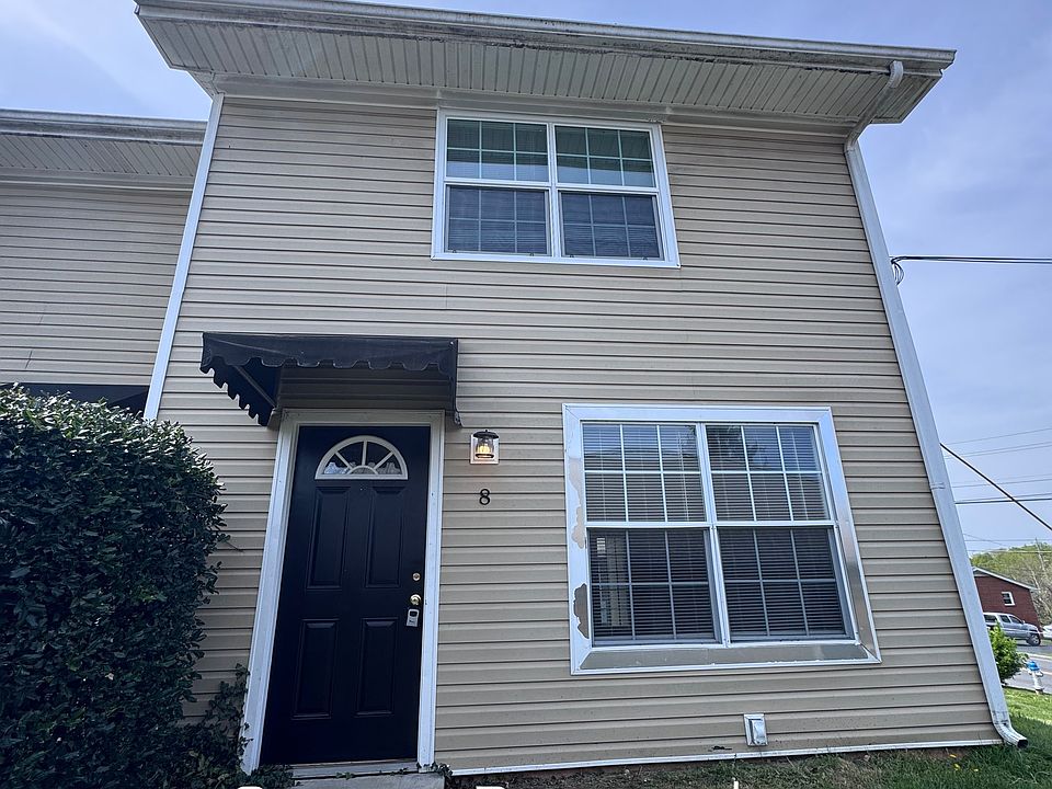 1st image of 2129 Carr Rd #8