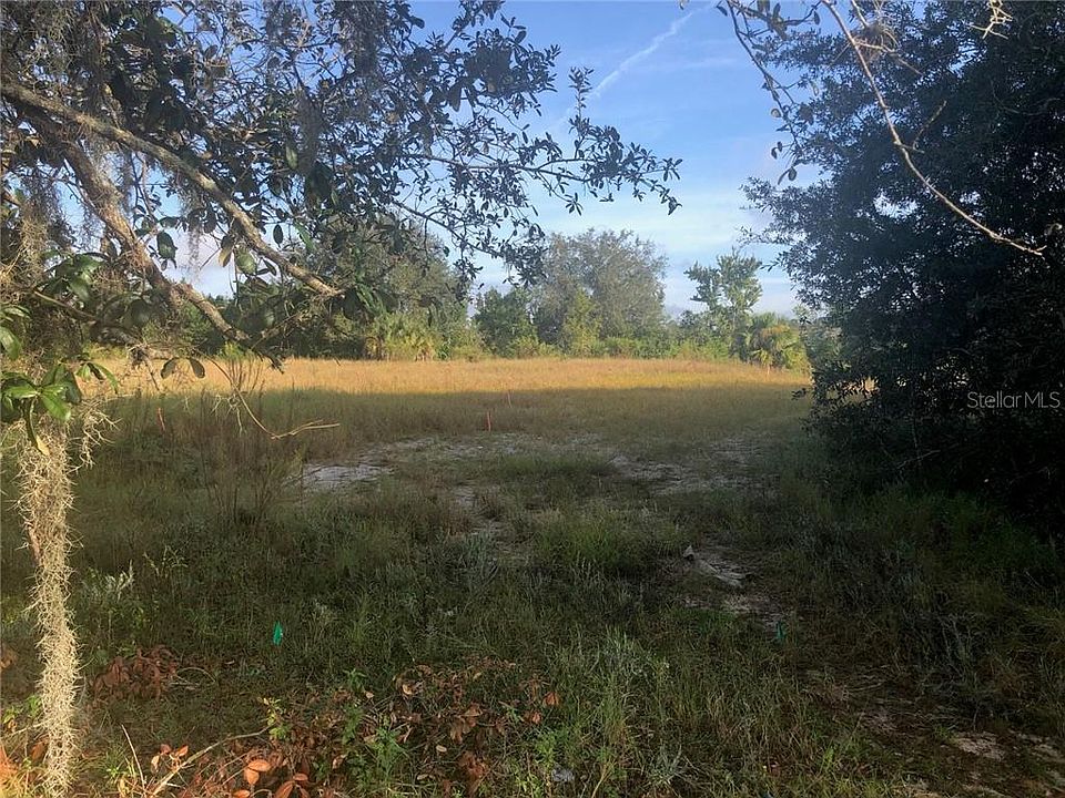 2nd image of 270 Ronald Reagan Pkwy