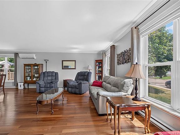 3rd image of 31 Xavier Ave