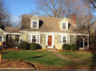 29 Richmond Ave, Barrington, RI 02806