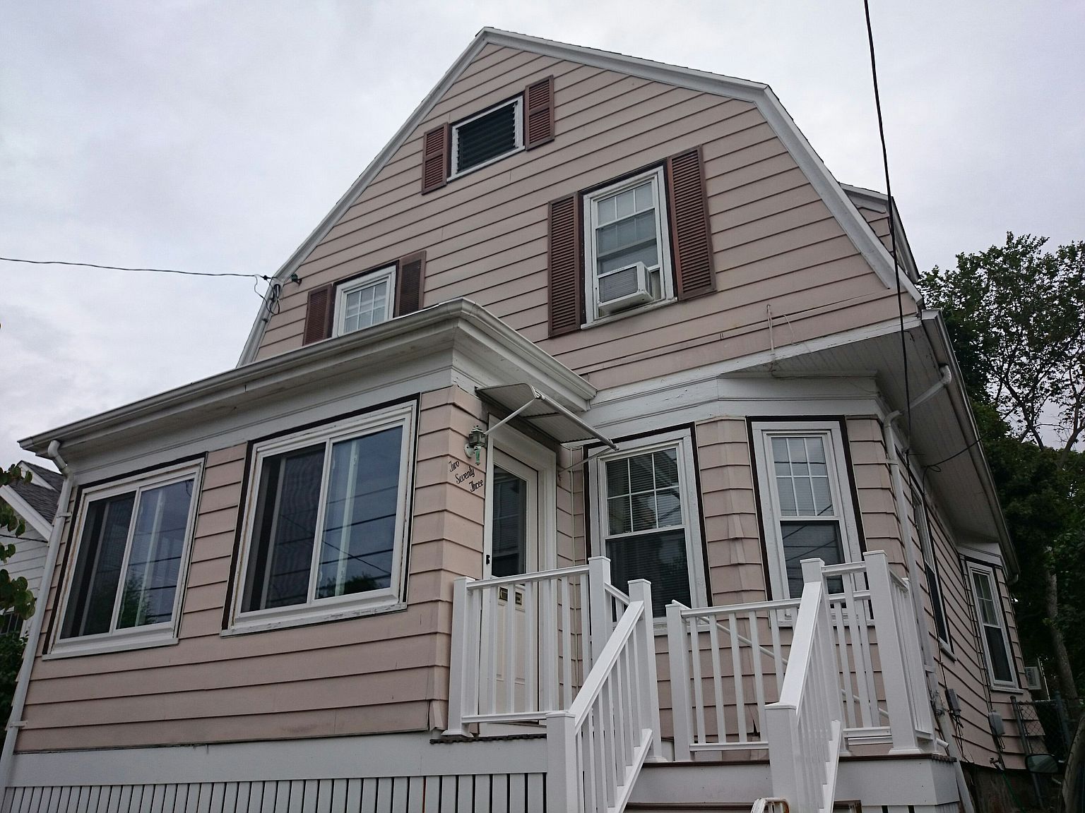 273 Perham St, West Roxbury, MA 02132 Zillow