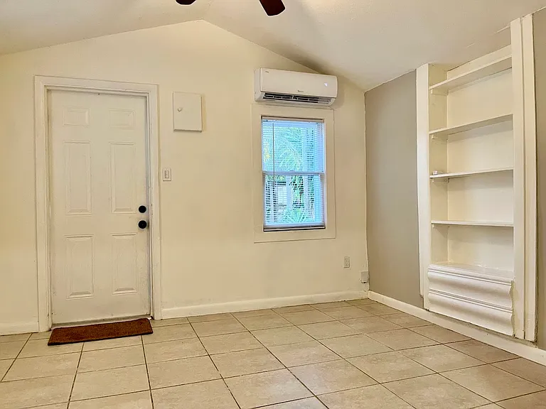 2573 Trapp Ave #CTG — Photo 8