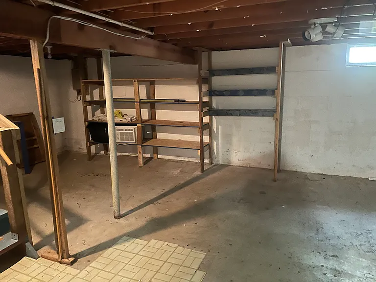 2608 Hanover St — Photo 16