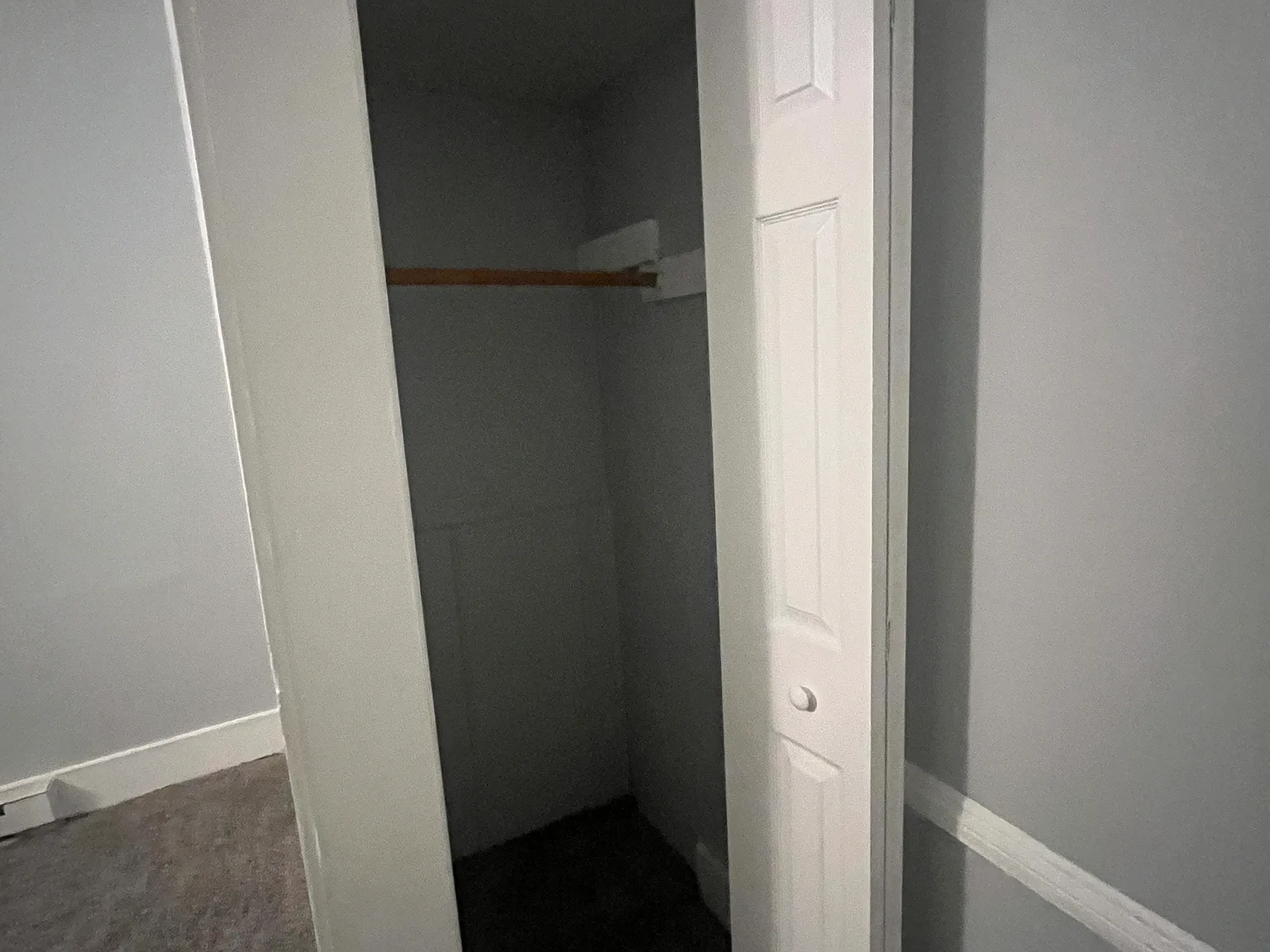 2 bed, 900 sqft, $1,000 — Photo 1