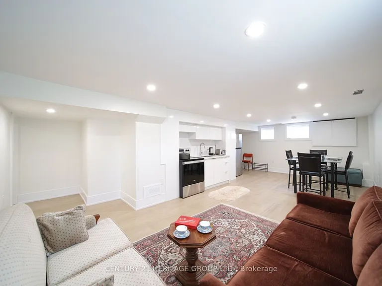 270 Brighton Ave — Photo 4