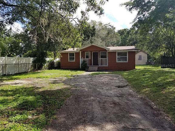 2nd image of 608 S 67th St