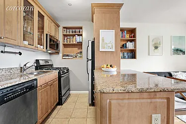 Greenwood Hill Condos at 313-314 23rd Street in Greenwood