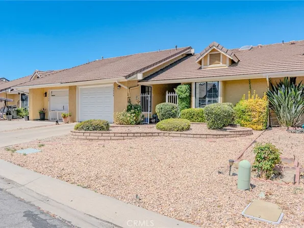 1354 Yorktown Cir, San Jacinto, CA 92583