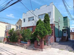 18 Beacon Ave #1, Jersey City, NJ 07306